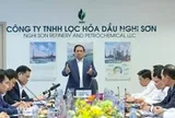 Thủ tướng làm việc tại Nhà máy Lọc hóa dầu Nghi Sơn, khảo sát địa điểm xây kho dầu chiến lược