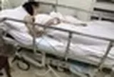 Người đàn ông 30 tuổi phát hiện ung thư phổi sau 6 tháng đau vai, bác sĩ dặn: 4 vị trí đau là ung thư "gặm nhấm"