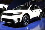 Sau Trung Quốc và Hàn Quốc, hãng xe Nhật này tiếp tục 'đổi bài' tại Bắc Mỹ: Hủy kế hoạch sản xuất xe điện, chấp nhận lỗ hơn 15 tỷ USD để chuyển sang hybrid