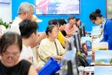 Du lịch dịp hè bắt đầu sôi động