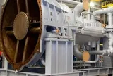 Một nhà máy hóa dầu đối mặt với nguy cơ đóng cửa vĩnh viễn: Chuyên gia Nga vào cuộc, tạo ra "siêu phẩm"