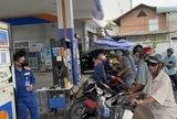 Ngày đầu bán xăng E10 toàn quốc: Người dùng phản ứng ra sao?