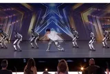 Robot hình người nhảy nhạc Lady Gaga trên sân khấu America’s Got Talent gây bão tại Mỹ