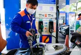 Giá xăng dầu tiếp tục giảm