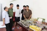 Triệt phá đường dây livestream vé cào trúng thưởng, lừa đảo hơn 600 triệu đồng