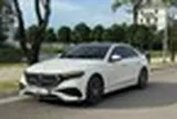 Lăn bánh hơn 5.000km, chiếc Mercedes-Benz E 300 AMG này có thể giúp tiết kiệm gần nửa tỷ đồng so với mua xe mới