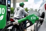Giá xăng E10 tăng gần 1.300 đồng/lít