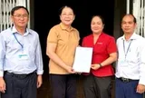 Xã Bà Điểm cấp phép xây dựng cho hộ dân ảnh hưởng dự án nâng cấp quốc lộ 22 trong 24 giờ