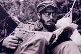 Những hình ảnh quý từ Cuba, Chủ tịch Fidel Castro chặt mía, đọc sách giữa núi rừng