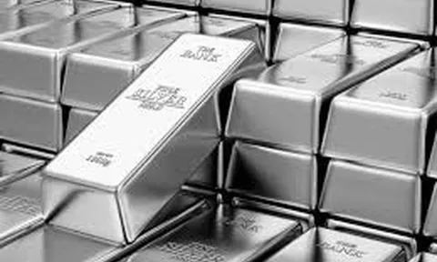 Giá bạc hôm nay 14/2: Bạc thế giới phục hồi, trong nước vẫn đà giảm 5-6 triệu đồng/kg