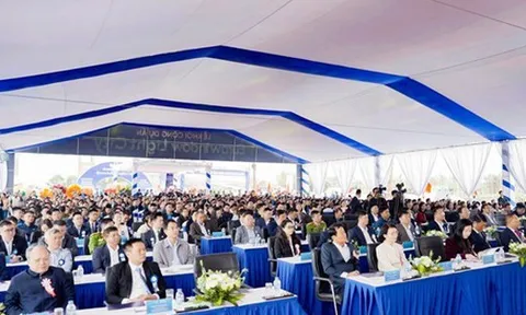 Lễ khởi công "Thành phố Ánh sáng" quy mô 176ha bên bờ sông Mã