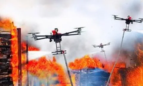 DN Việt ra mắt UAV bầy đàn dùng AI: "Binh đoàn bầu trời" tự động dập lửa, cứu người từ cao độ 300m