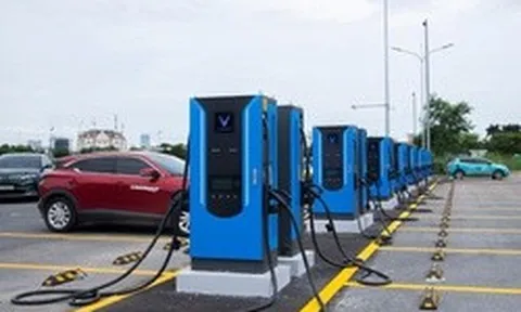 Chuyên gia: Siêu trạm sạc của V-Green sẽ nâng tầm trải nghiệm cho người dùng xe điện