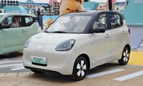 Mẫu xe điện mini Trung Quốc 5 cửa chính thức mở bán tại Việt Nam: Giá từ 257 triệu, chạy 300 km/1 lần sạc đầy