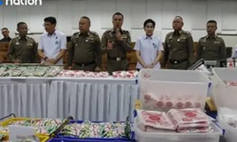 Đột kích một căn nhà sau 3 tháng theo dõi, công an triệt phá đường dây sản xuất bột ngọt giả quy mô lớn, tịch thu gần 25.000 sản phẩm