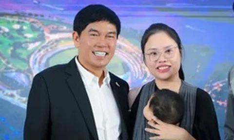 Cổ đông Hòa Phát: Người tích 100.000 cổ phiếu cho trẻ sơ sinh làm học phí, người chờ bán giá 33.000 đồng