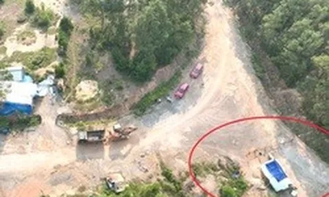 Công an Nghệ An kiên quyết xử lý rào chắn trái phép tại Tân Châu