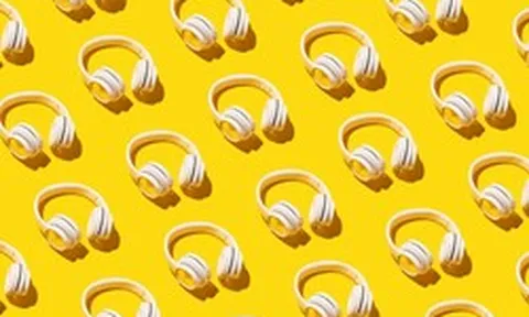 75.000 bài hát đổ bộ mỗi ngày: Nhạc AI đang biến các nền tảng streaming như Spotify và Apple Music thành "bãi rác" công nghệ?
