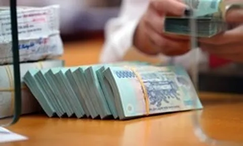 Một doanh nghiệp bất động sản bị Ngân hàng Quân đội phong tỏa gần 1.600 tỷ đồng, nợ quá hạn số tiền lớn tại hai ngân hàng