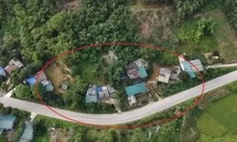 Những căn nhà dưới chân đồi chờ sạt lở ở Phú Thọ sau bão Yagi giờ ra sao?