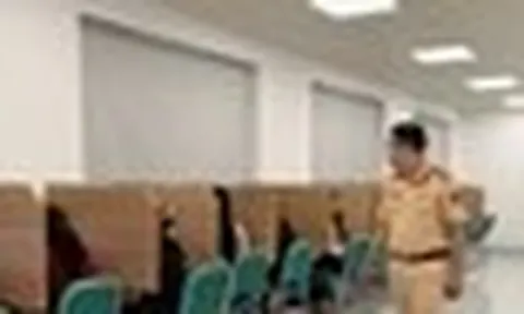 Đề xuất tăng gần 2 lần số lượng câu hỏi lý thuyết trong sát hạch lái xe
