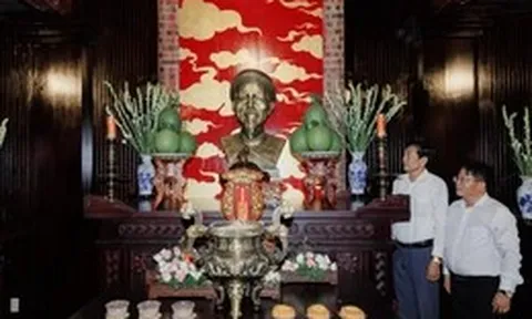 Khánh thành Nhà lưu niệm Nguyễn Đình Chiểu ở quê vợ, nơi ông viết Văn tế nghĩa sĩ Cần Giuộc