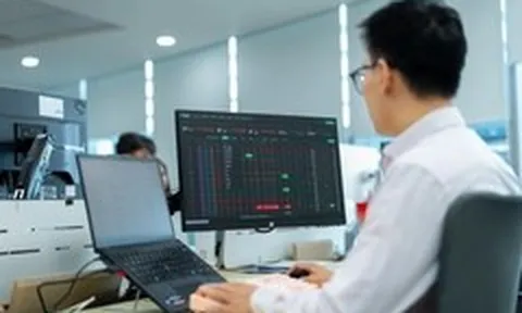 Kiếm lời từ chứng khoán nửa cuối năm: Hãy nhìn xa hơn VN-Index, là nhìn đi đâu?