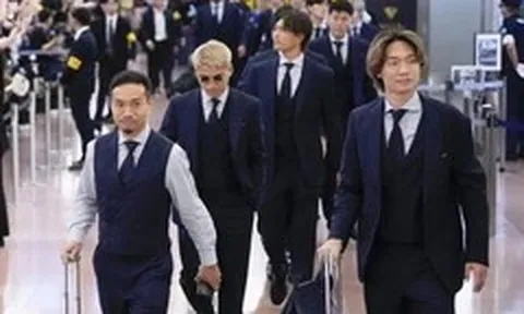 Cầu thủ Nhật Bản được chào đón như người hùng khi trở về từ World Cup