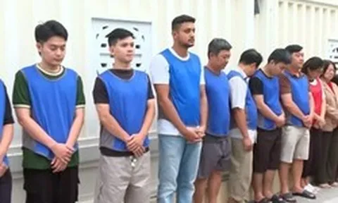 Một giám đốc của PNJ bị điều tra trong đường dây buôn lậu hơn 28.000 viên kim cương
