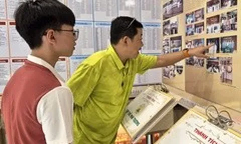 Học sinh làm thủ tục nhập học lớp 10 lưu ý gì khi chọn tổ hợp môn?