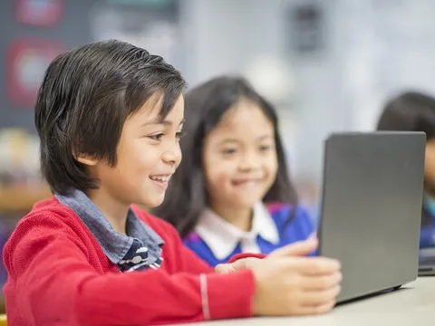 Cambridge thúc đẩy kỷ nguyên mới của sự trưởng thành kỹ thuật số cho thời đại AI