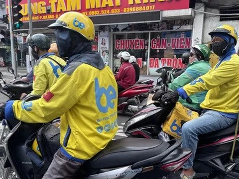 Hãng xe công nghệ đầu tiên hỗ trợ phí nhiên liệu cho tài xế