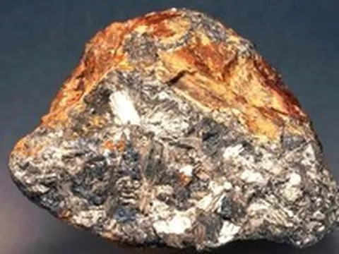 Nắm trong tay loại khoáng sản được ngành công nghiệp quốc phòng khao khát, 1 DN Việt Nam bán ra 100 đồng thu lãi tới 85 đồng, chia cổ tức lên tới 218%