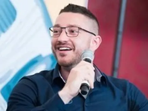 Nhà sáng lập OpenClaw: Bán công ty 100 triệu Euro rồi đi làm thuê, từ bỏ 13 năm tâm huyết để tạo ra 'quái vật' AI trong 60 phút