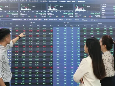 VN-Index giằng co vùng kháng cự, khuyến nghị giảm rủi ro và giữ tỉ trọng tiền mặt