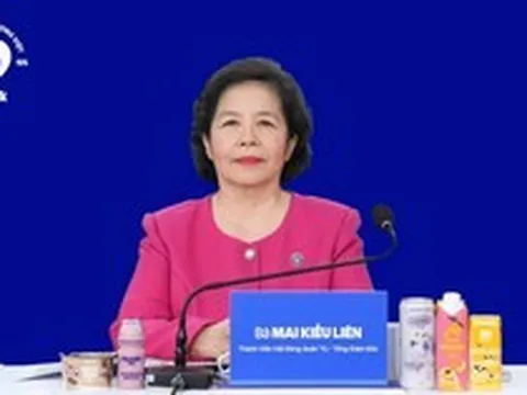 Bà Mai Kiều Liên nói gì khi cổ đông than thở ‘ôm’ Vinamilk 10 năm chỉ hòa vốn