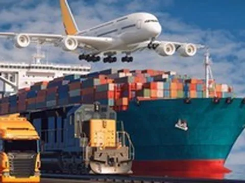 Việt Nam đón tin cực vui từ Mỹ và Trung Quốc