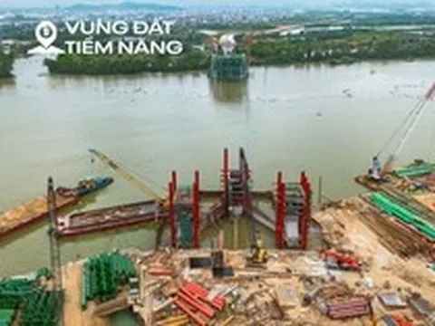 Toàn cảnh công trường cầu dây văng rộng nhất Hải Phòng: Tháp cao bằng tòa nhà 40 tầng, nằm sát vách dự án hơn 2 tỷ USD của Vingroup