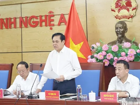 Chủ tịch UBND tỉnh Nghệ An: Sẽ xử lý mạnh các nhà thầu yếu kém để đẩy nhanh giải ngân vốn đầu tư công