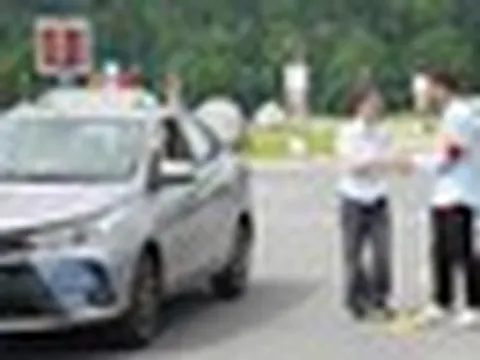 Hàng triệu người dân chú ý: Dự kiến thay đổi lớn trong kỳ thi bằng lái xe, nhiều người nói “độ khó giờ không kém thi đại học”