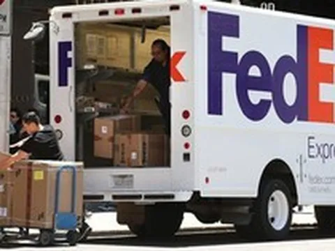 FedEx lên tiếng về việc hàng bị kẹt: Sẽ miễn phí lưu kho