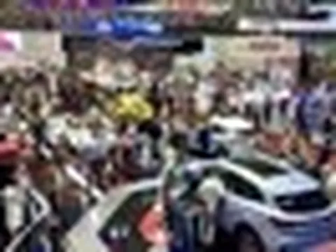 Không có Vietnam Motor Show 2026, cuộc đua hãng xe chuyển sang 'sân khấu' riêng?