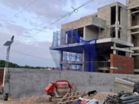 Bộ Xây dựng đề xuất miễn giấy phép xây nhà ở riêng lẻ dưới 7 tầng