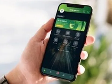 Từ nay, Vietcombank dừng chuyển khoản nhanh trên 500 triệu đồng