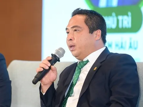 CEO Hóa chất Đức Giang được bầu làm Chủ tịch Ắc quy Tia Sáng
