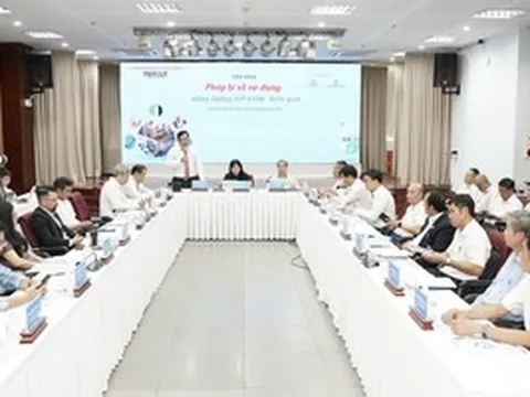 Lắp đặt điện mặt trời mái nhà: Điện lực miền Nam cam kết phản hồi trong 72 giờ