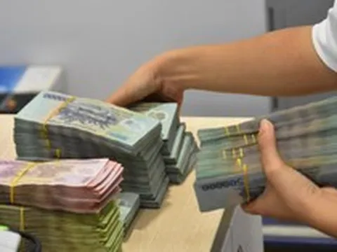 "Căn bệnh âm thầm" của hệ thống ngân hàng đẩy lãi suất tăng cao: "Van xả áp" của Ngân hàng Nhà nước có đủ sức hạ nhiệt?