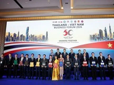 Tổng Bí thư, Chủ tịch nước Tô Lâm chứng kiến FPT ký 6 hợp tác với các tập đoàn lớn tại Thái Lan và Singapore