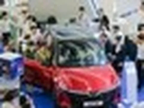 Giảm 600kg, chạy 500km/sạc: Xe mới nhất VinFast có gì mà khiến hơn 12.000 người xuống tiền?