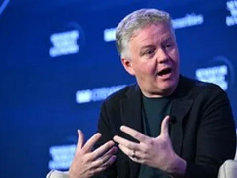CEO Cloudflare thừa nhận điều chưa từng có trong lịch sử Internet: Bot AI đã vượt mặt con người sớm hơn dự đoán